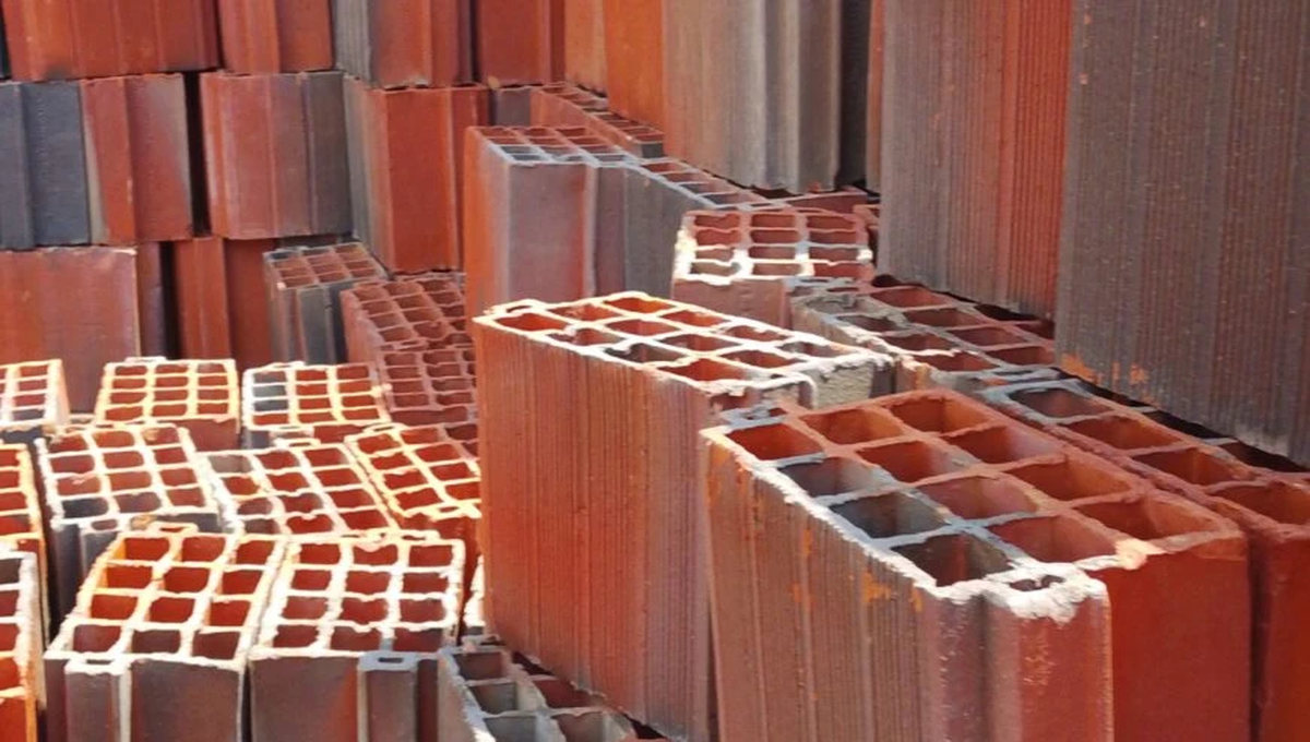 Stacked BOKSWA maxpan hollow-pot units for suspended floor slabs